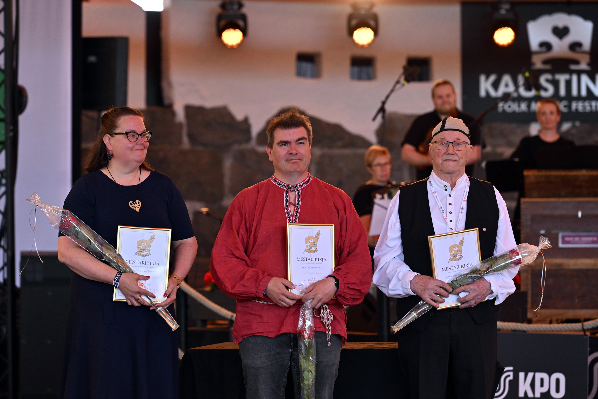Vuoden 2026 uudet mestaripelimannit: Riina Sakala, Jaakko Kyrö ja Alpo Suonvieri.